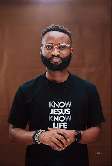 henry-egbe-portrait-4.webp